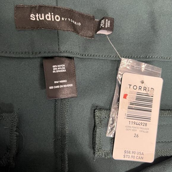 Torrid Studio Signature Ponte Stretch Trousers Forest Green Dress Pants Size 26R - Picture 9 of 10
